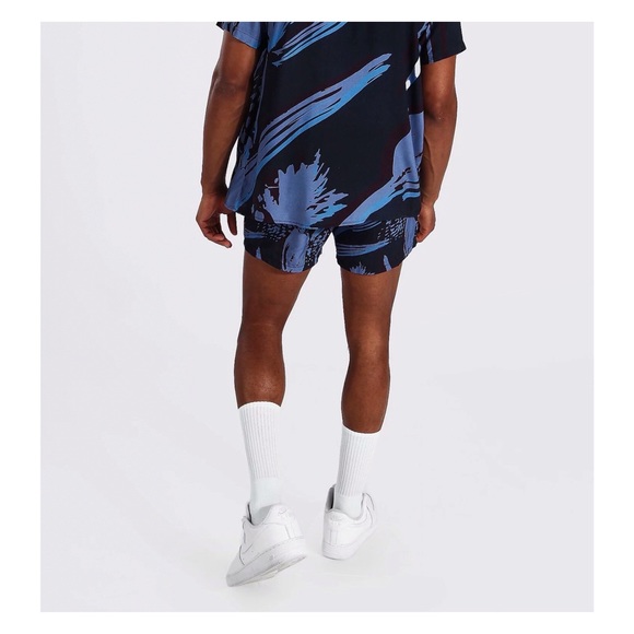 Short length viscose floral shorts - Picture 4 of 6